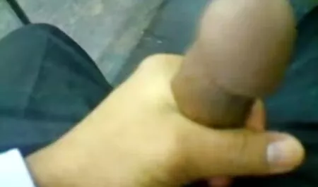 তরুক্ষীর, মহিলার জোর করে চোদার ভিডিও দ্বারা,