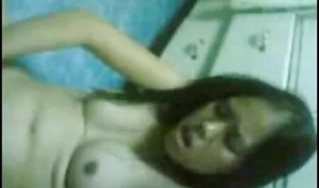 মেয়ে সমকামী মাকে জোর করে চুদলাম