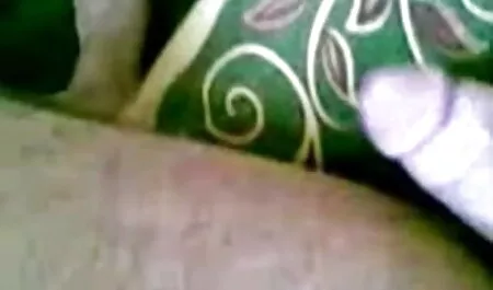 উলকি মেয়ে সমকামী মৌখিক জোর করে চুদার গল্প