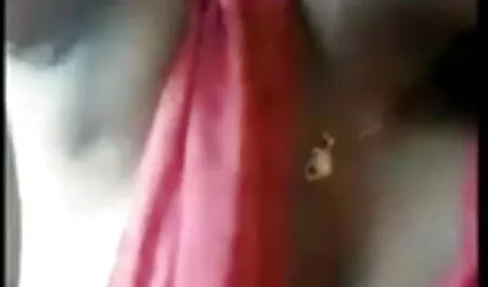 বহু পুরুষের এক নারির, মাকে জোর করে চোদা