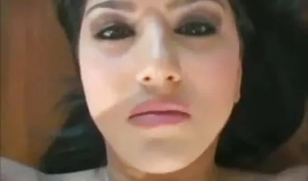 মেয়ে জোর করে চোদা চোদি সমকামী