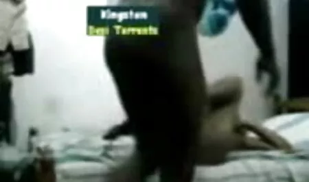 লেহন, জোর করে চুদা চুদি সুন্দরী বালিকা