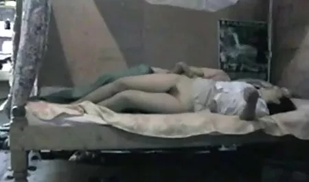 অভিন্ন, জোরকরেচোদা এশিয়ান,