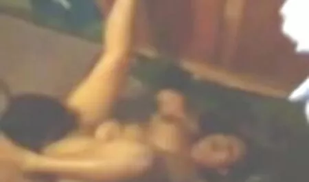 রাশিয়ান মম মধ্যে দ্রুত স্টকিংস অপেশাদার তার স্বামী যখন তার ছেলে অপেক্ষার পরে জোর করে চোদার ভিডিও পুনরায়
