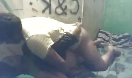 ব্লজব দুর্দশা স্টুড অপেশাদার গ্রুপ বেলেল্লাপনা চুদা চুদি করে