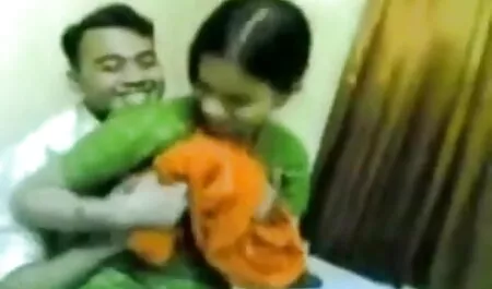 বাস্তবতা, জোর করে চুদার গল্প সুন্দরি সেক্সি মহিলার