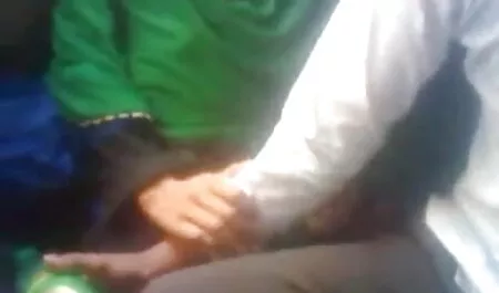 সুন্দরি সেক্সি মহিলার জোর করে চোদাচুদি