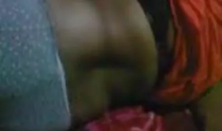 সুন্দরী জোর করে চুদা চুদি বালিকা