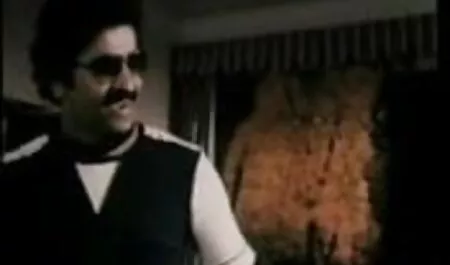 মুখের ভিতরের, মহিলার দ্বারা জোর করে চুদে দিল