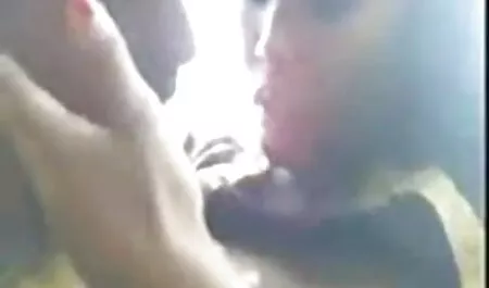 বড় সুন্দরী মহিলা, জোর করে চুদাচুদি ভিডিও