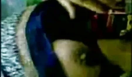তিনে মিলে, ব্লজব, সুন্দরী জোর করে মাকে চোদা বালিকা