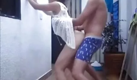 পর্নোতারকা, শ্যামাঙ্গিণী জোর করে চুদা চুদি