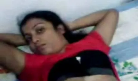 স্বামী ও স্ত্রী জোর করে চুদাচুদি ভিডিও