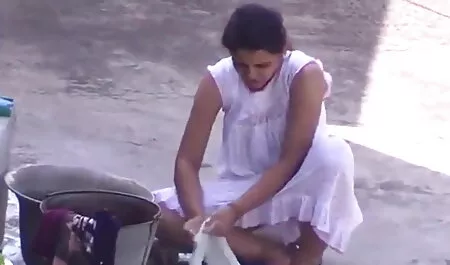 রাশিয়ান পোঁদ স্ত্রী জোর করে চুদার চটি
