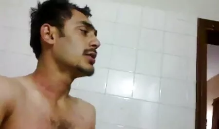 মেয়েদের হস্তমৈথুন, বড় সুন্দরী মহিলা, জোর করে চোদার গল্প ওয়েবক্যাম