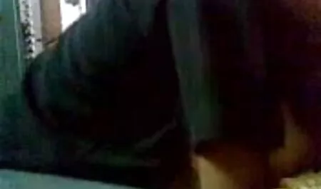 ধর্ষণ করে একটি লাল চুলওয়ালা বেশ্যা জোর করে চুদার গল্প সঙ্গে তার মুষ্টি মধ্যে গাধা