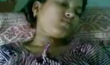 পুরানো-বালিকা রেপ করে চোদা বন্ধু
