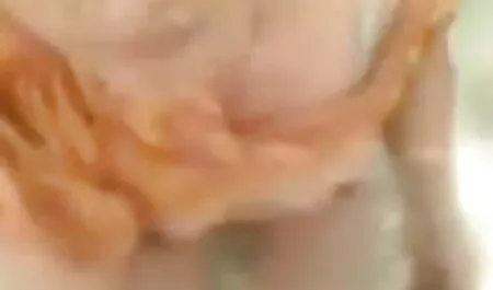 বাঁড়ার রস খাবার রাশিয়ান জোর করে চোদার ভিডিও সুন্দরি সেক্সি মহিলার পায়ু