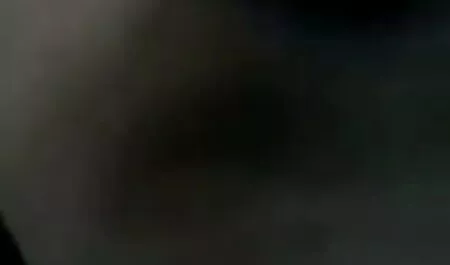 গুঁড়ি গুঁড়ি চুদা চুদি করে বৃষ্টি