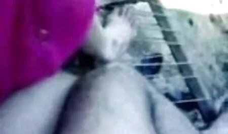 পুরানো-বালিকা বন্ধু জোর করে বোনকে চোদা