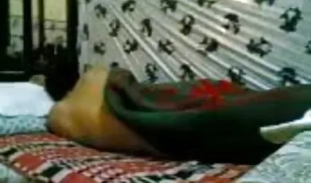 বড় সুন্দরী জোর করে চোদে মহিলা, মোটা,