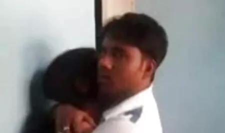 মেয়ে সমকামী জোর করে চুদা চুদি