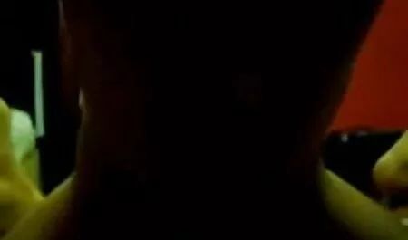 সুন্দরি সেক্সি মহিলার, কম্পক জোর করে মাকে চোদা