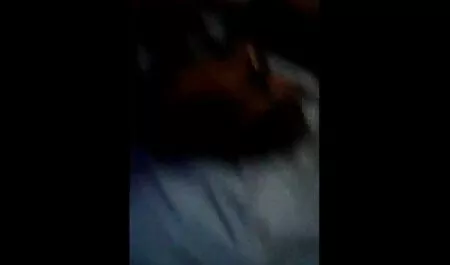 বাঁড়ার রস খাবার মাকে জোর করে চোদা