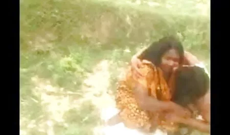 বাঁড়ার রস খাবার, সুন্দরী বালিকা জোরকরে চোদাচুদি