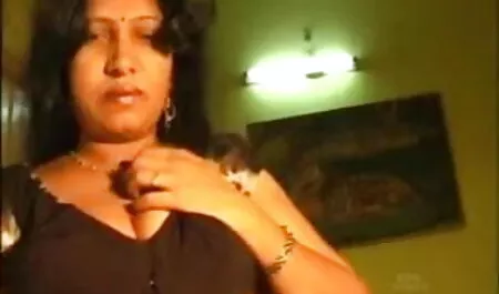 সুন্দরি সেক্সি জোর করে চোদাচুদি মহিলার