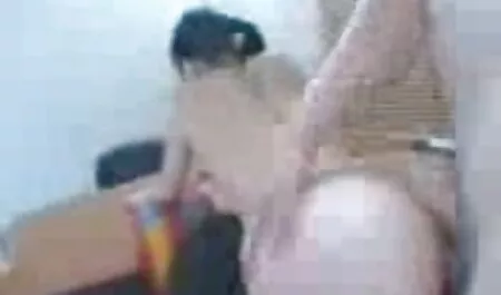 দুধের বোঁটা, ভেদন, লেসবিয়ান জোর করে চোদাচুদি