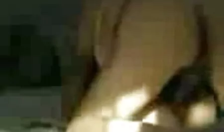 হাতের কাজ, মাকে জোর করে চোদা প্রহার করা