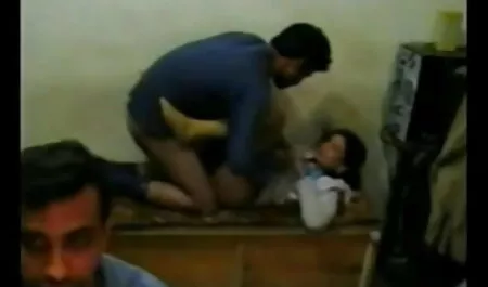 বড়ো জোর করে চুদা চুদি মাই মেয়ে সমকামী