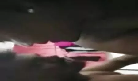 বড়ো বুকের মাকে জোর করে চোদা মেয়ের