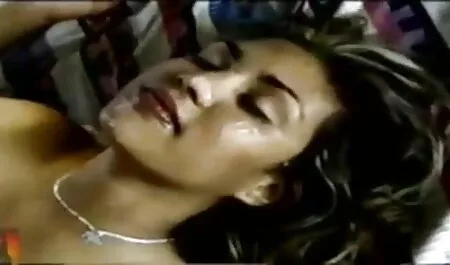 স্বামী ও স্ত্রী জোরকরে চোদাচুদি