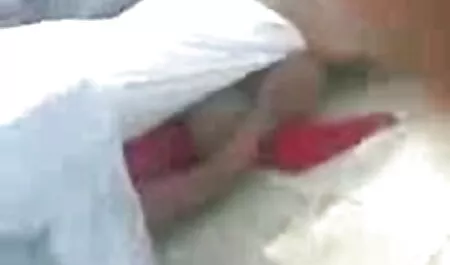 বহু মাকে জোর করে চোদা পুরুষের এক নারির, ধর্ষণ