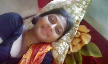 উভমুখি যৌনতার মেয়ে হিজড়া উভমুখি যৌনতার জোর করে চোদাচুদি
