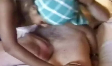স্ত্রী, গুদে হাত ঢোকানর জোর করে চুদে