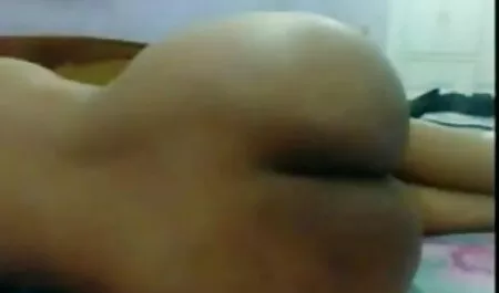 সুন্দরী জোর করে চুদা চুদি ভিডিও বালিকা