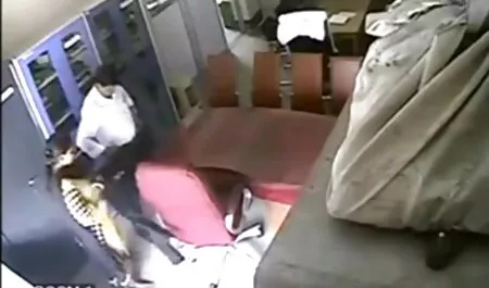 বাস্তবতা, বালিকা, ক্যামেরার জোরকরেচোদা